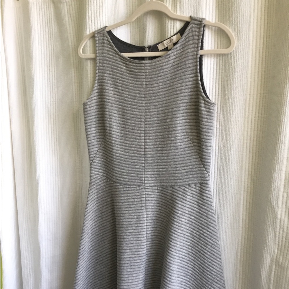 LOFT gray above knee dress